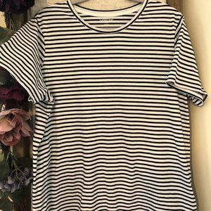 Lands End, Black & White T-Shirt, Size Large